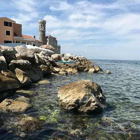 Charming House In The Center Of Сasa de vacaciones Piran