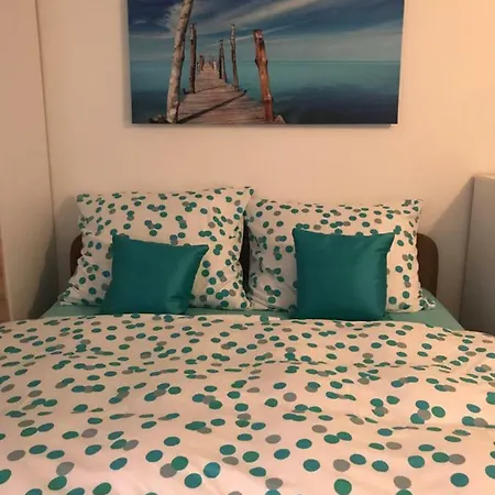 بيت للعطل Charming House In The Center Of *