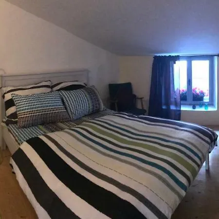 Charming House In The Center Of بيران