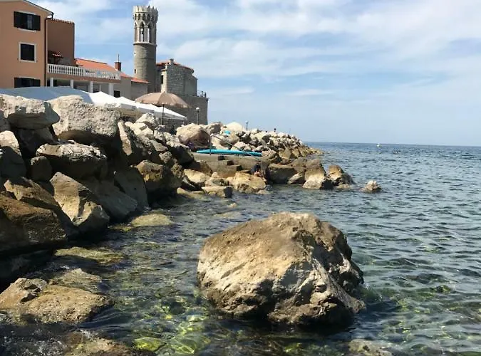 Charming House In The Center Of 度假居 皮兰