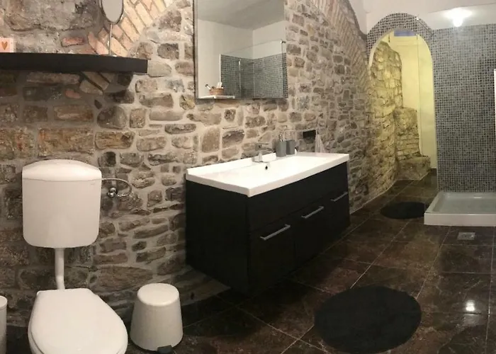 Charming House In The Center Of *