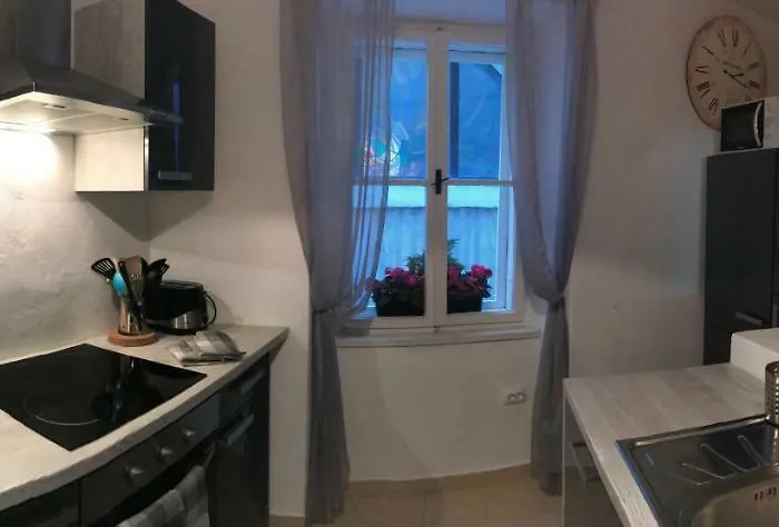 Charming House In The Center Of * 皮兰