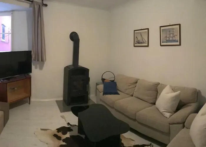 Charming House In The Center Of *